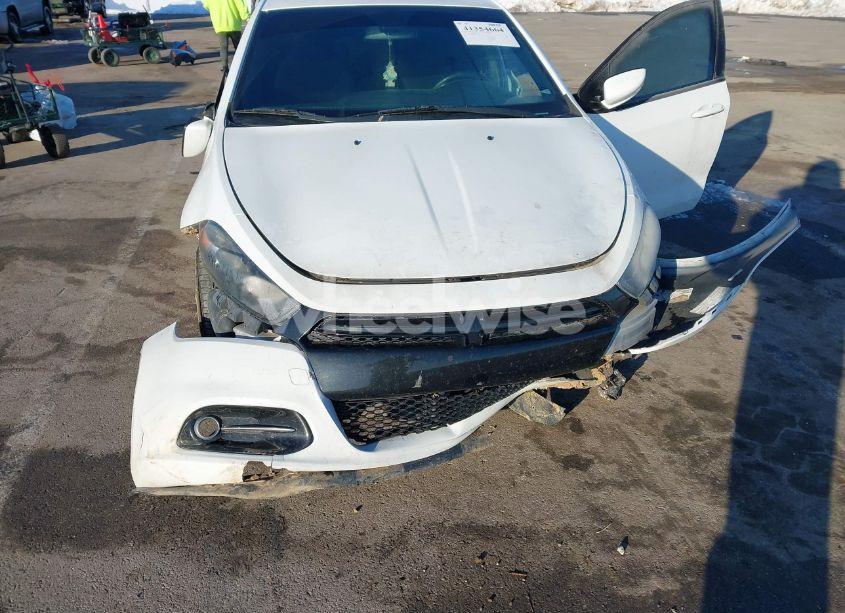 Photo 6 of 2015 Dodge Dart SXT (VIN 1C3CDFBB0FD131972)