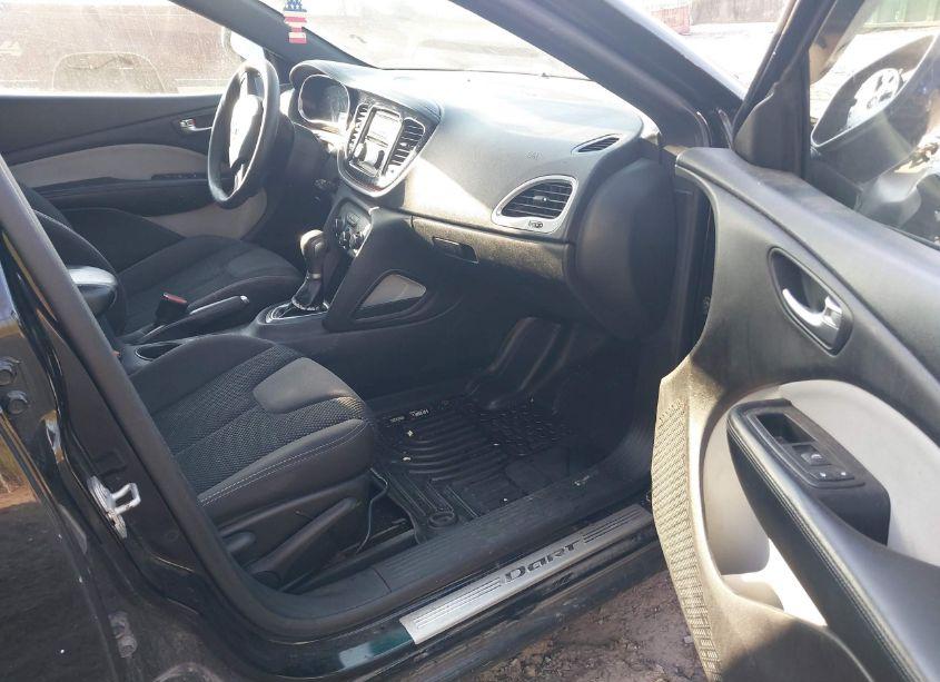 Photo 5 of 2015 Dodge Dart SXT (VIN 1C3CDFBB0FD212602)