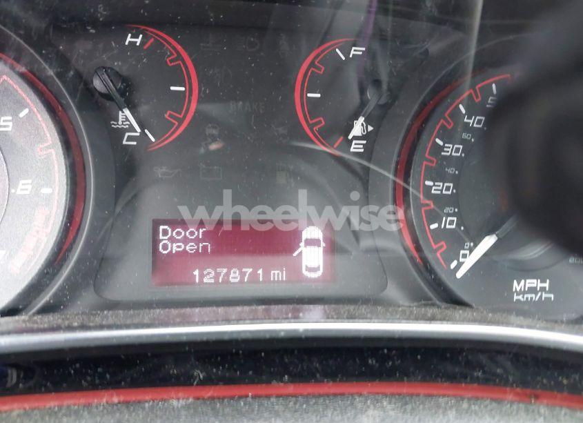 Photo 7 of 2015 Dodge Dart SXT (VIN 1C3CDFBB0FD286246)