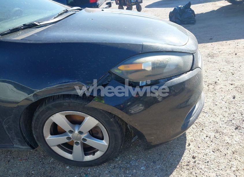 Photo 12 of 2015 Dodge Dart SXT (VIN 1C3CDFBB0FD315292)