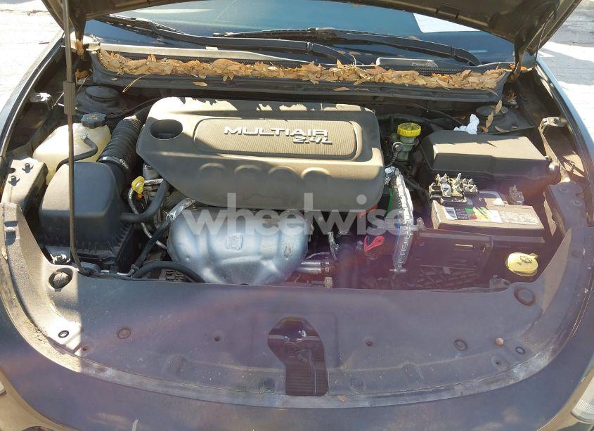 Photo 10 of 2015 Dodge Dart SXT (VIN 1C3CDFBB0FD320685)