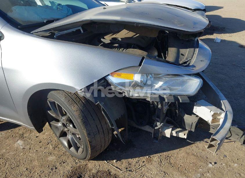 Photo 6 of 2015 Dodge Dart SXT (VIN 1C3CDFBB0FD369126)