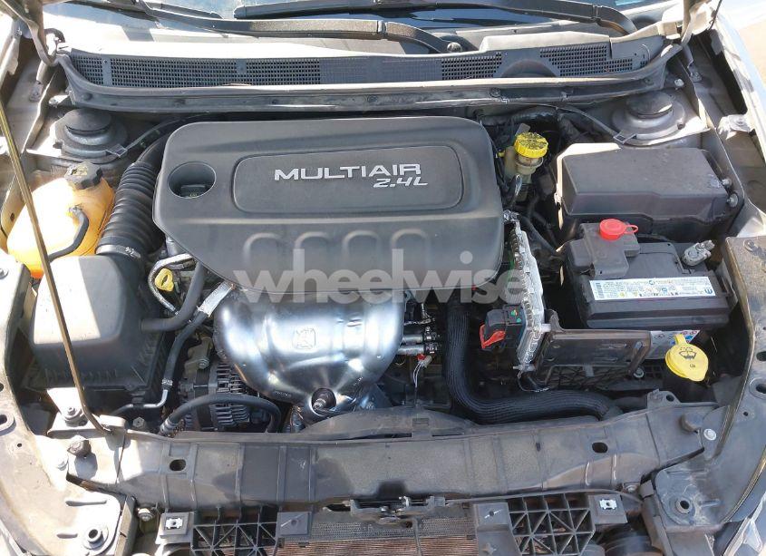 Photo 10 of 2016 Dodge Dart SXT (VIN 1C3CDFBB0GD519821)