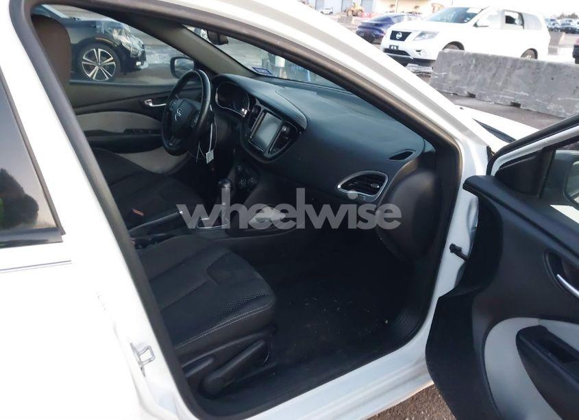 Photo 5 of 2016 Dodge Dart SXT (VIN 1C3CDFBB0GD540331)