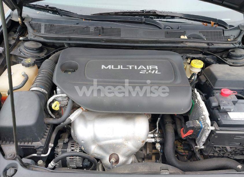 Photo 10 of 2016 Dodge Dart SXT (VIN 1C3CDFBB0GD610121)