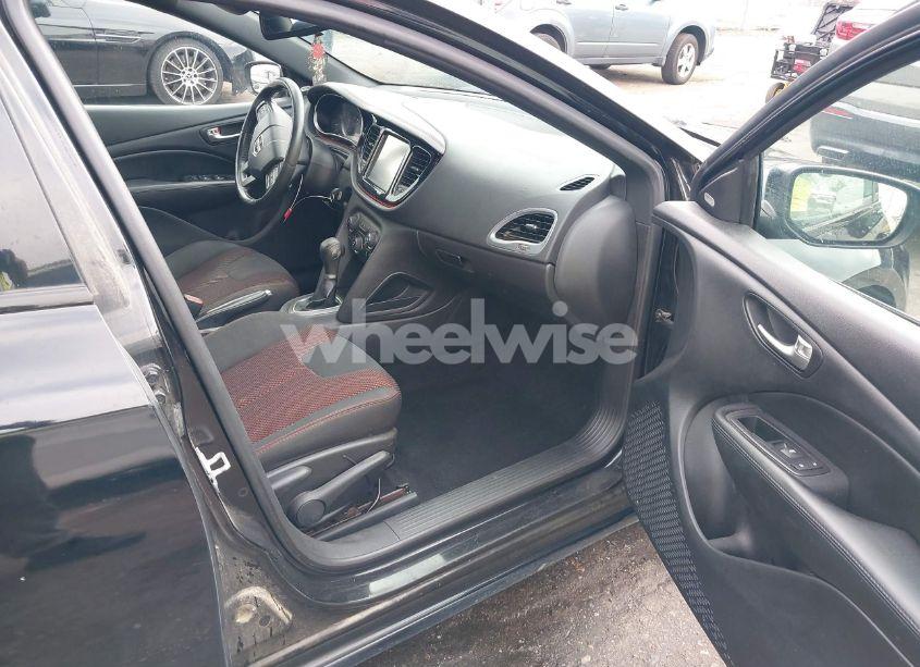 Photo 5 of 2016 Dodge Dart SXT (VIN 1C3CDFBB0GD610121)