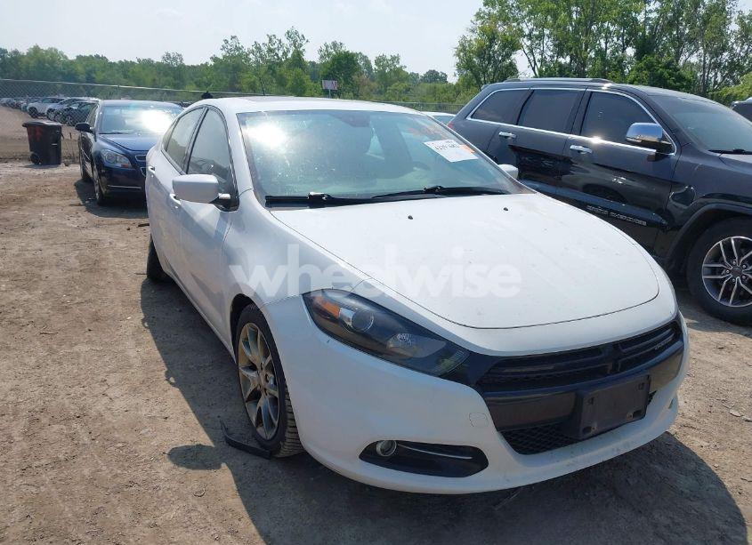 2015 Dodge Dart SXT (VIN 1C3CDFBB1FD141636) main photo