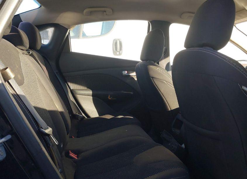 Photo 8 of 2015 Dodge Dart SXT (VIN 1C3CDFBB1FD159506)