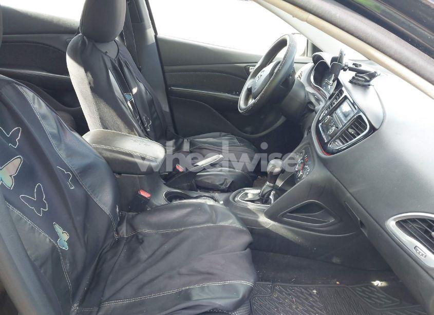 Photo 5 of 2015 Dodge Dart SXT (VIN 1C3CDFBB1FD320131)