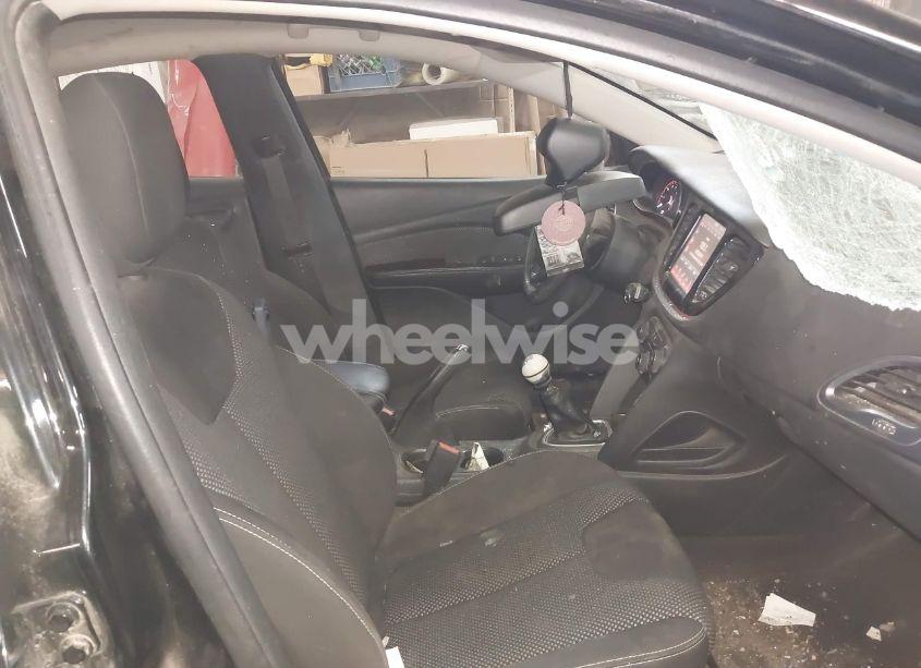 Photo 5 of 2015 Dodge Dart SXT (VIN 1C3CDFBB1FD337317)