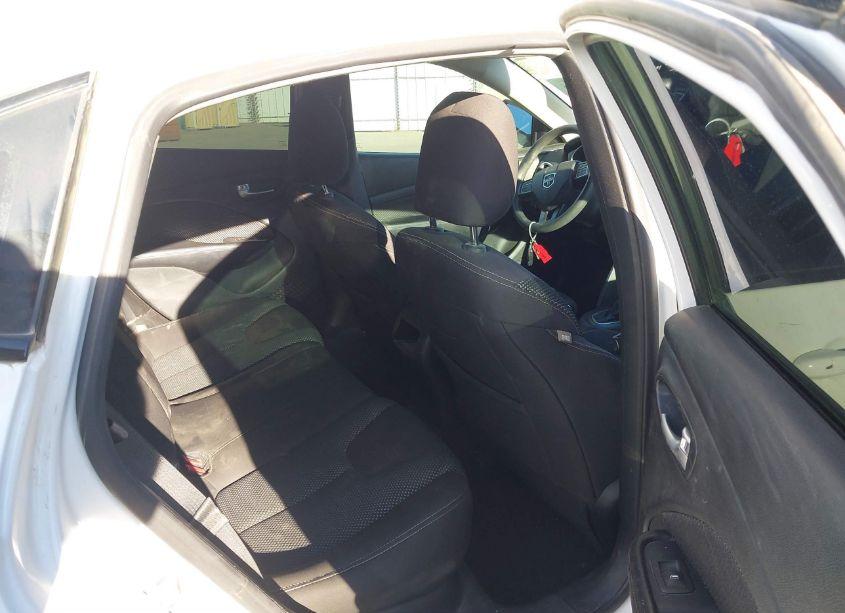 Photo 8 of 2015 Dodge Dart SXT (VIN 1C3CDFBB1FD351170)