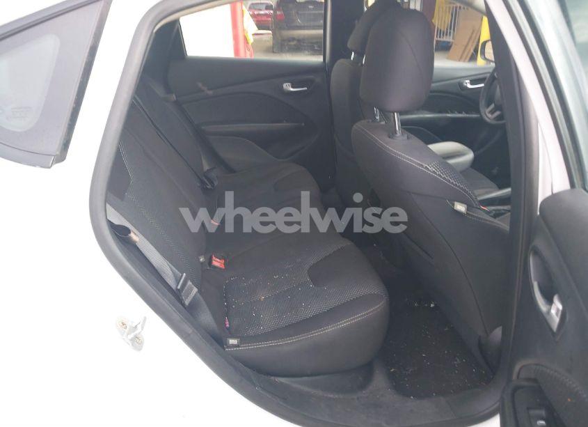 Photo 8 of 2015 Dodge Dart SXT (VIN 1C3CDFBB1FD352318)