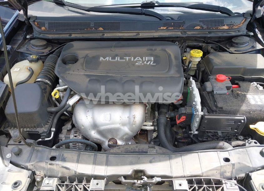 Photo 10 of 2015 Dodge Dart SXT (VIN 1C3CDFBB1FD390387)