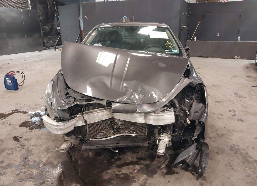 Photo 13 of 2016 Dodge Dart SXT (VIN 1C3CDFBB1GD538278)