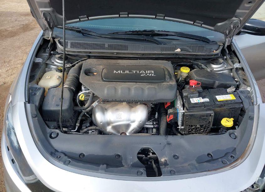 Photo 10 of 2016 Dodge Dart SXT (VIN 1C3CDFBB1GD729022)