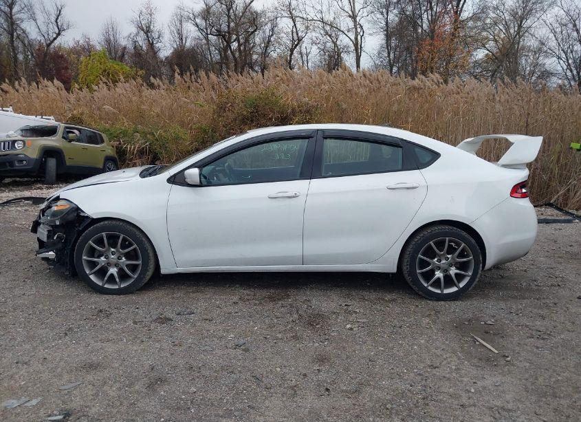 Photo 15 of 2015 Dodge Dart SXT (VIN 1C3CDFBB2FD132248)
