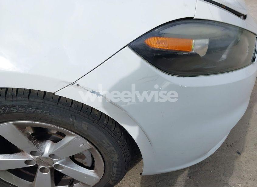 Photo 6 of 2015 Dodge Dart SXT (VIN 1C3CDFBB2FD146182)