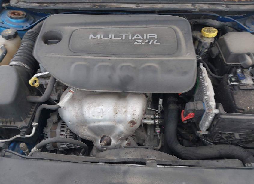 Photo 10 of 2015 Dodge Dart SXT (VIN 1C3CDFBB2FD166061)