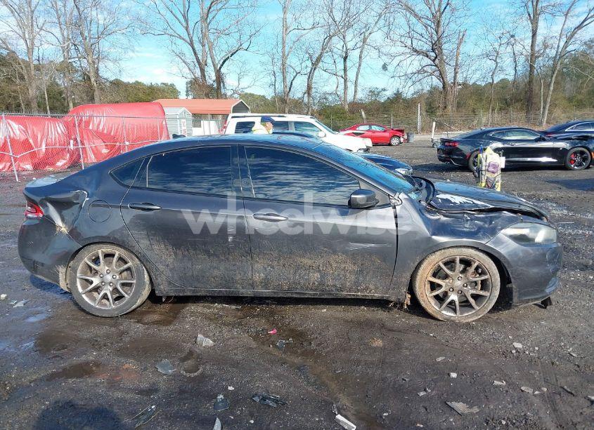 Photo 13 of 2015 Dodge Dart SXT (VIN 1C3CDFBB2FD174287)