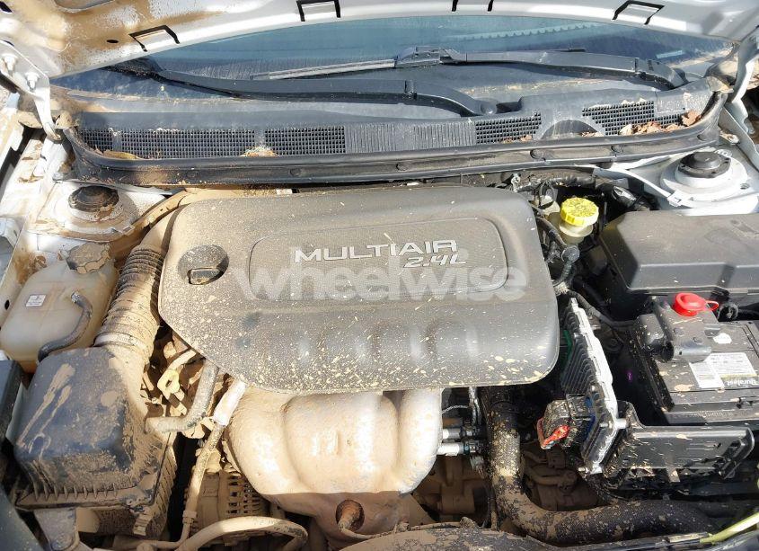 Photo 10 of 2015 Dodge Dart SXT (VIN 1C3CDFBB2FD192871)