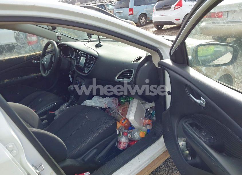 Photo 5 of 2015 Dodge Dart SXT (VIN 1C3CDFBB2FD192871)