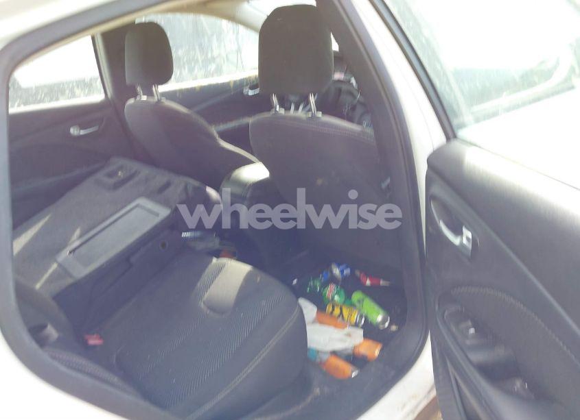 Photo 8 of 2015 Dodge Dart SXT (VIN 1C3CDFBB2FD192871)