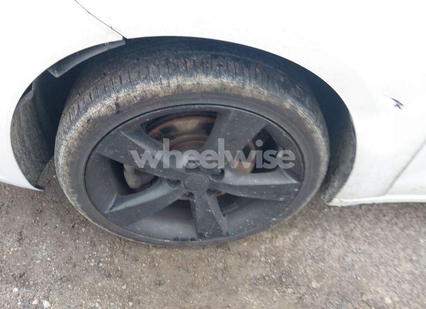 Photo 12 of 2015 Dodge Dart SXT (VIN 1C3CDFBB2FD204761)