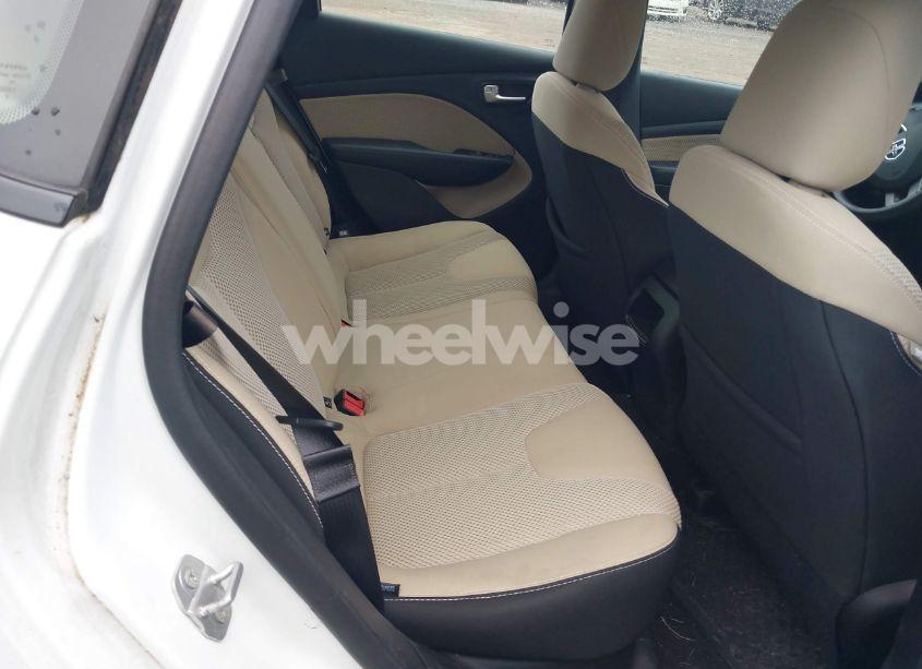 Photo 8 of 2015 Dodge Dart SXT (VIN 1C3CDFBB2FD204761)