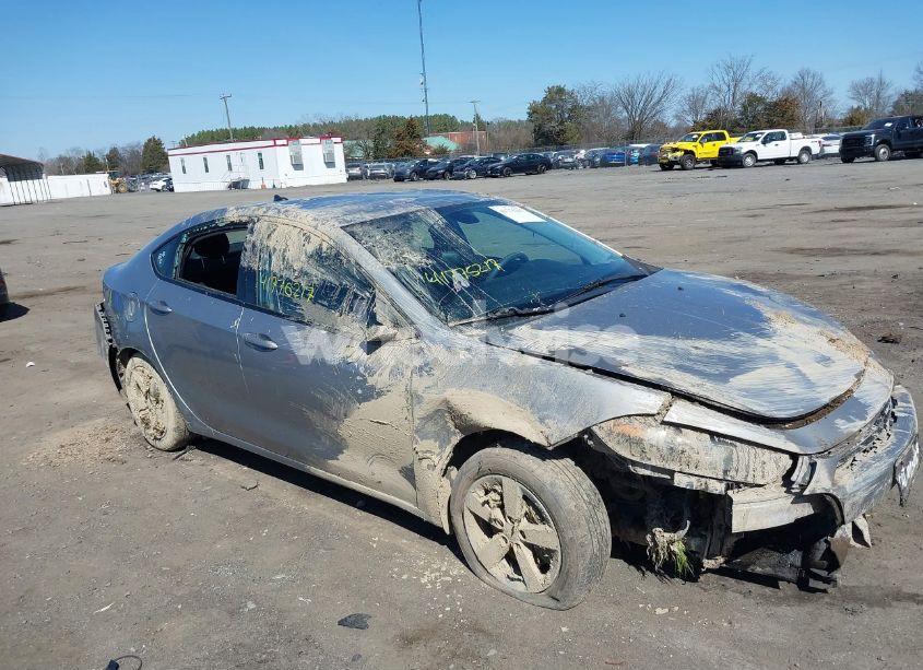 2015 Dodge Dart SXT (VIN 1C3CDFBB2FD309722) main photo