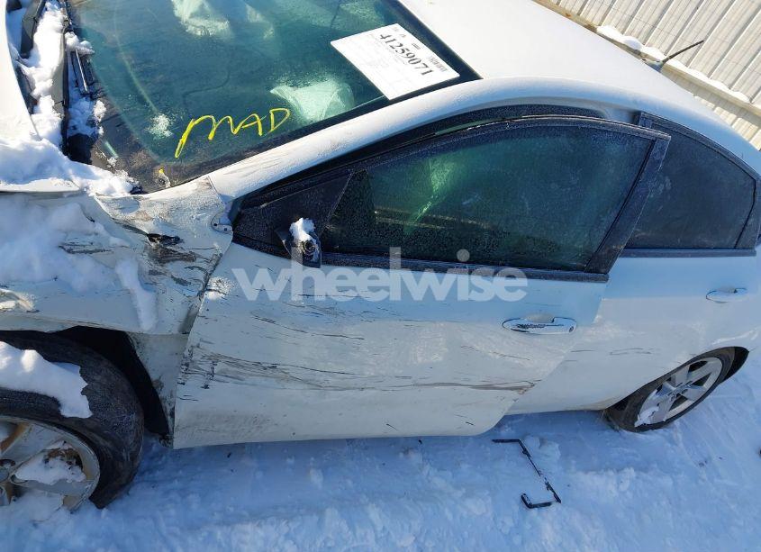 Photo 6 of 2015 Dodge Dart SXT (VIN 1C3CDFBB2FD315102)