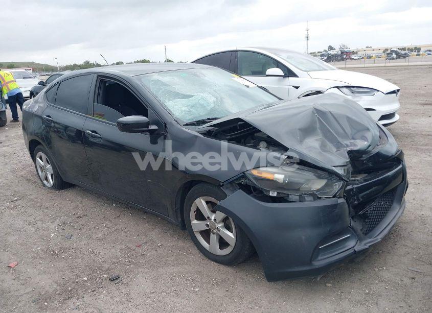 2015 Dodge Dart SXT (VIN 1C3CDFBB2FD351887) main photo