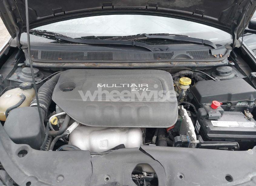 Photo 10 of 2015 Dodge Dart SXT (VIN 1C3CDFBB2FD351887)