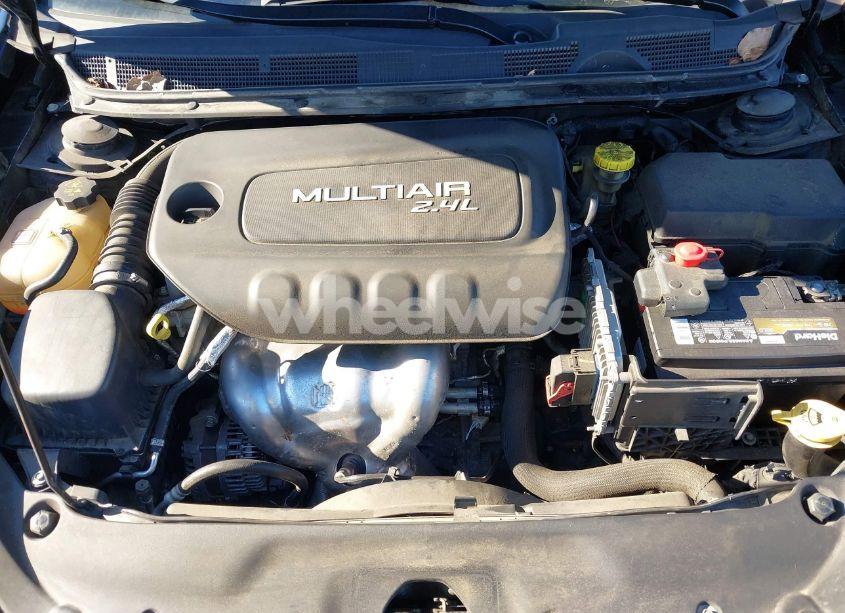 Photo 10 of 2015 Dodge Dart SXT (VIN 1C3CDFBB2FD368673)