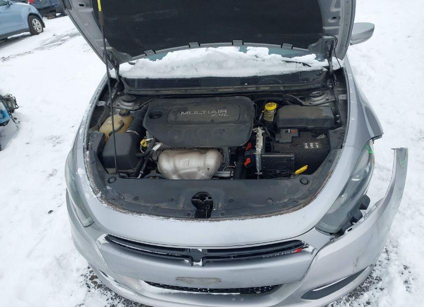 Photo 10 of 2016 Dodge Dart SXT (VIN 1C3CDFBB2GD623579)