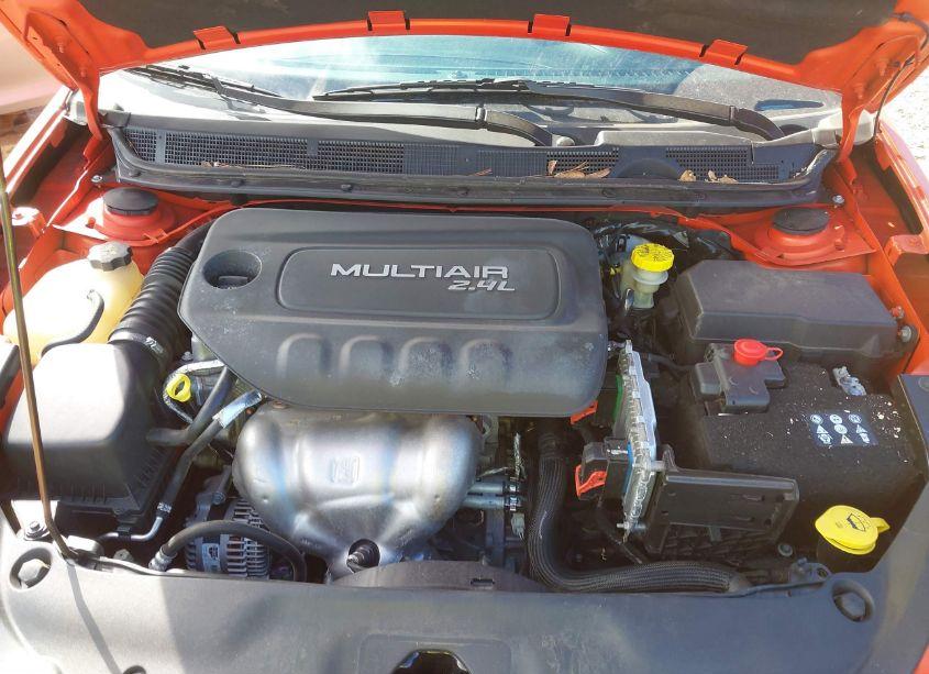 Photo 10 of 2016 Dodge Dart SXT (VIN 1C3CDFBB2GD653245)