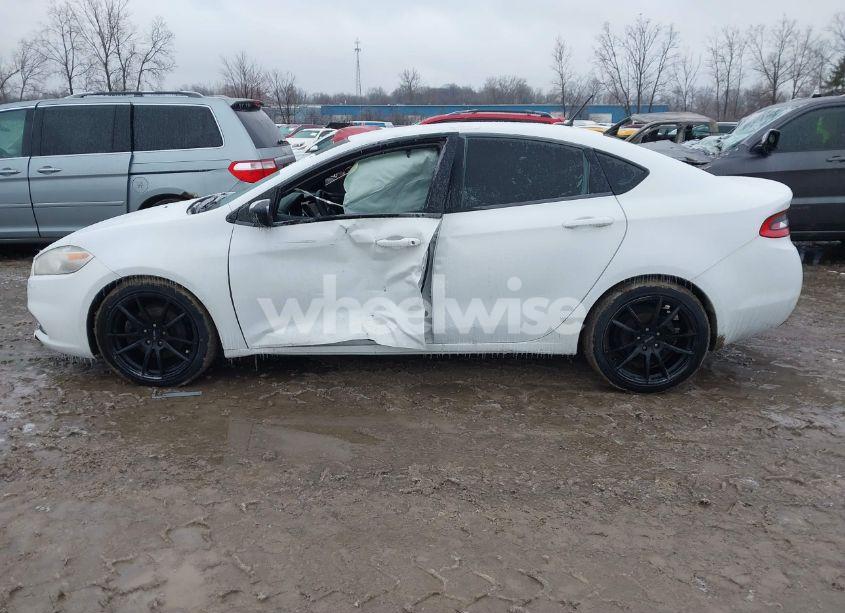 Photo 14 of 2015 Dodge Dart SXT (VIN 1C3CDFBB3FD112039)