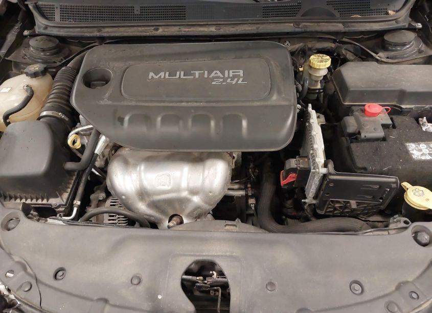 Photo 10 of 2015 Dodge Dart SXT (VIN 1C3CDFBB3FD302035)