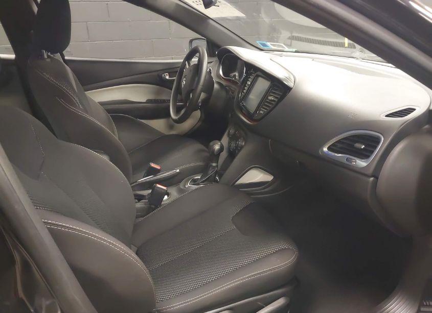 Photo 5 of 2015 Dodge Dart SXT (VIN 1C3CDFBB3FD302035)