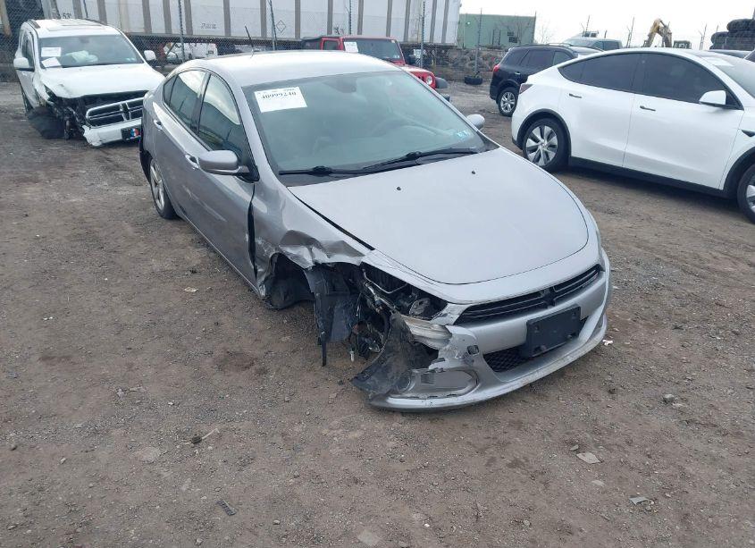 2015 Dodge Dart SXT (VIN 1C3CDFBB3FD306506) main photo