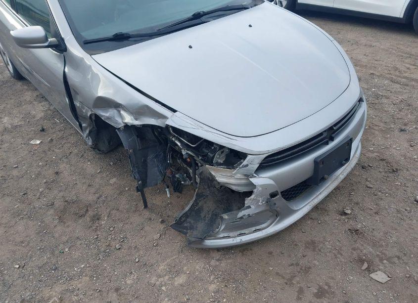 Photo 6 of 2015 Dodge Dart SXT (VIN 1C3CDFBB3FD306506)