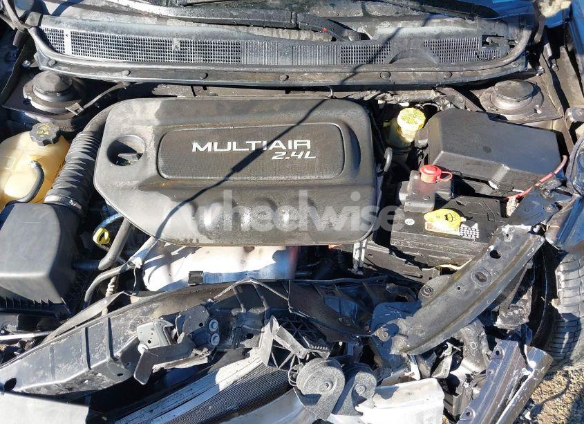 Photo 10 of 2016 Dodge Dart SXT (VIN 1C3CDFBB3GD505055)