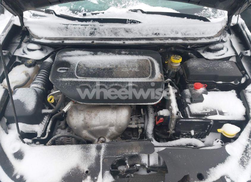 Photo 10 of 2016 Dodge Dart SXT (VIN 1C3CDFBB3GD529033)