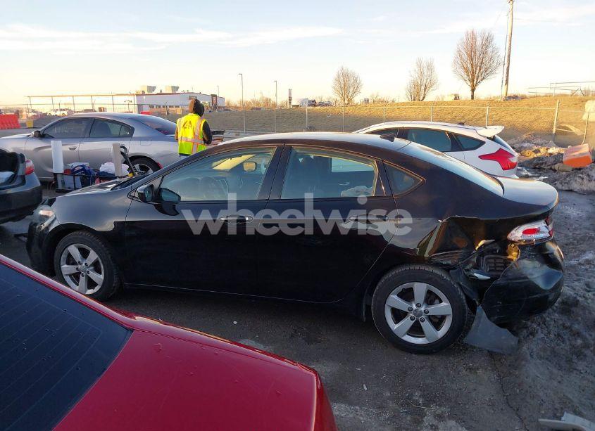 Photo 14 of 2016 Dodge Dart SXT (VIN 1C3CDFBB3GD623669)