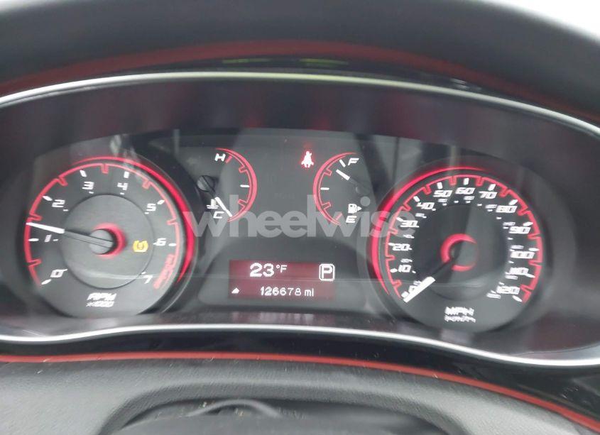 Photo 7 of 2015 Dodge Dart SXT (VIN 1C3CDFBB4FD160312)