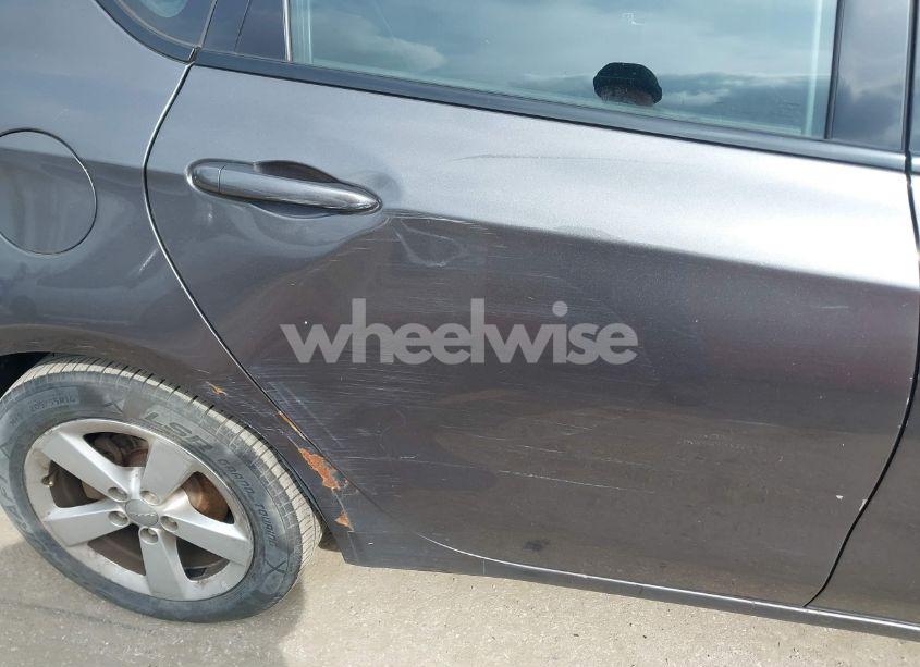 Photo 14 of 2015 Dodge Dart SXT (VIN 1C3CDFBB4FD221576)