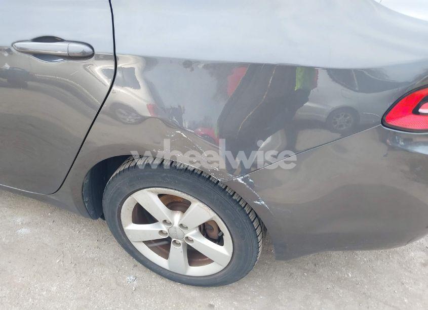 Photo 6 of 2015 Dodge Dart SXT (VIN 1C3CDFBB4FD221576)