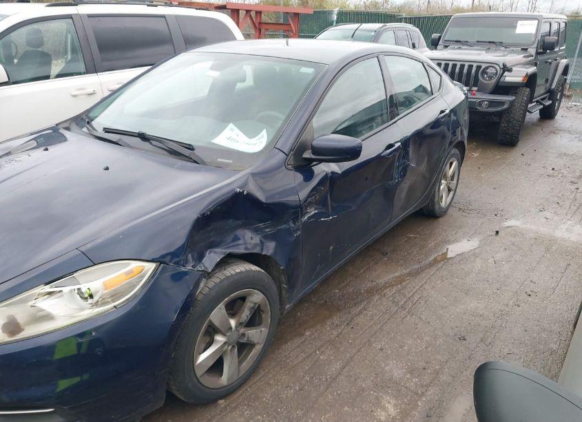 Photo 6 of 2015 Dodge Dart SXT (VIN 1C3CDFBB4FD222470)