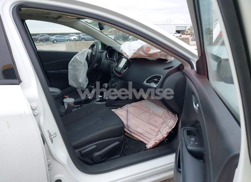 Photo 5 of 2015 Dodge Dart SXT (VIN 1C3CDFBB4FD302349)