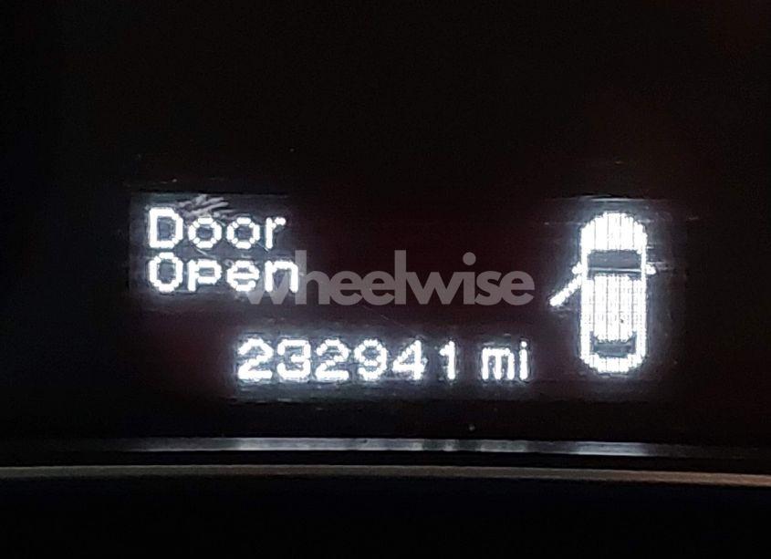 Photo 15 of 2016 Dodge Dart SXT (VIN 1C3CDFBB4GD563854)