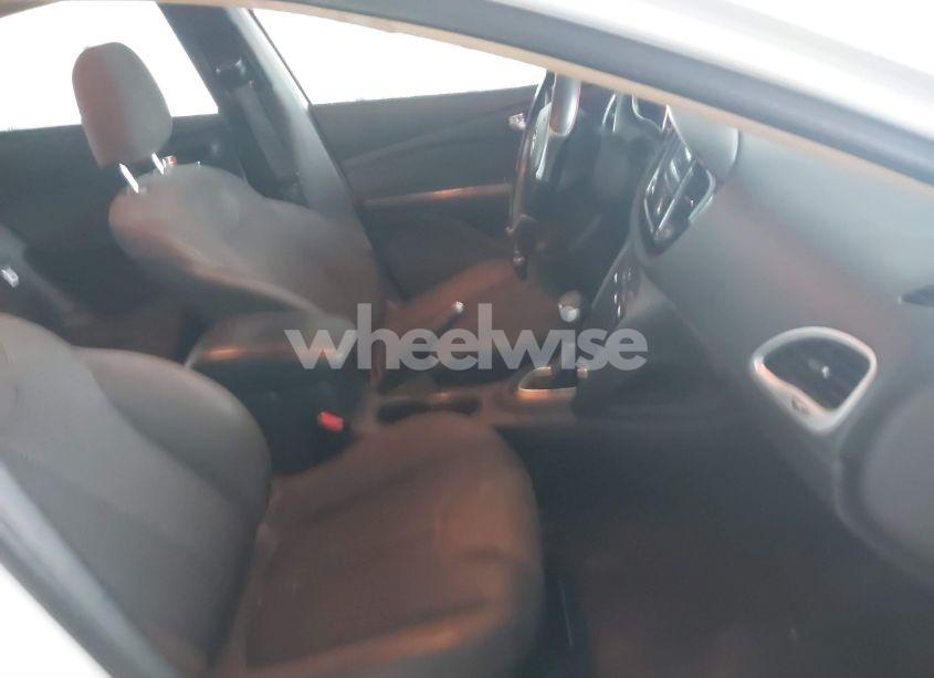 Photo 5 of 2016 Dodge Dart SXT (VIN 1C3CDFBB4GD563854)